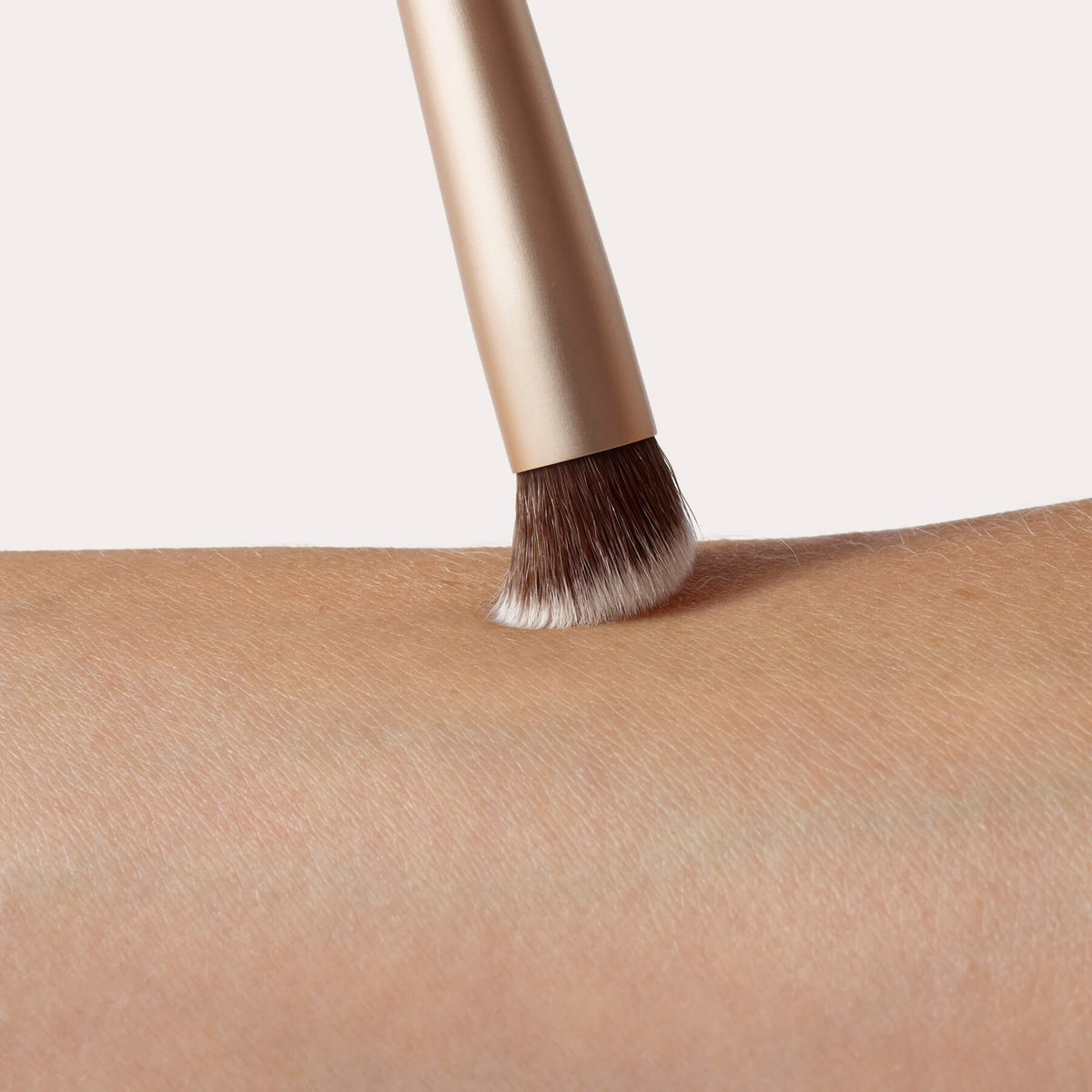 Pro Series Concealer Brush Janeiredale